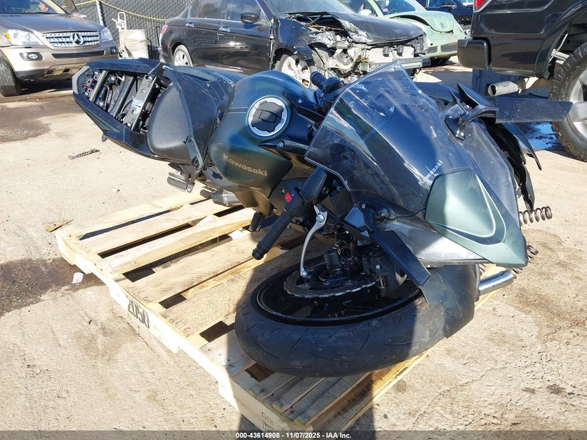 2025 KAWASAKI EX650 P - ML5EXEP12SDAF6913