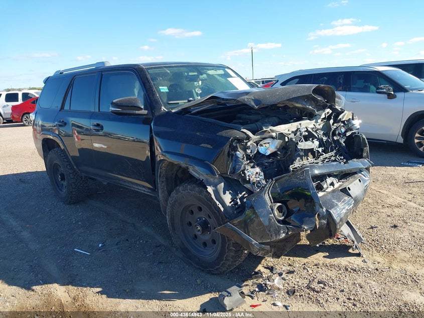 TOYOTA 4RUNNER SR5 PREMIUM