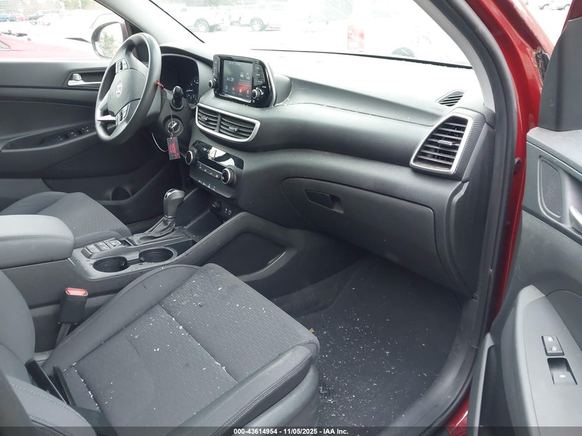 2020 HYUNDAI TUCSON SE - KM8J2CA42LU233355