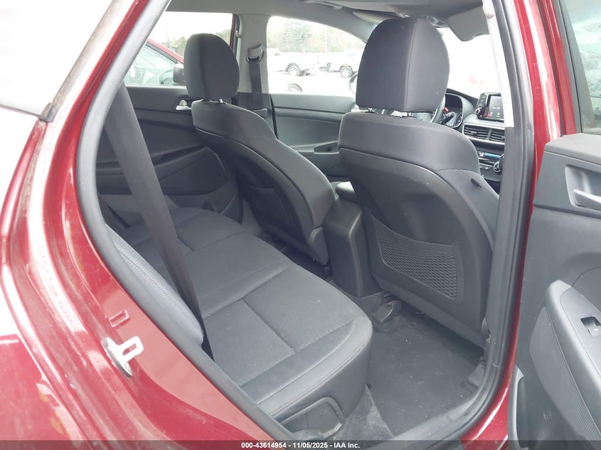 2020 HYUNDAI TUCSON SE - KM8J2CA42LU233355