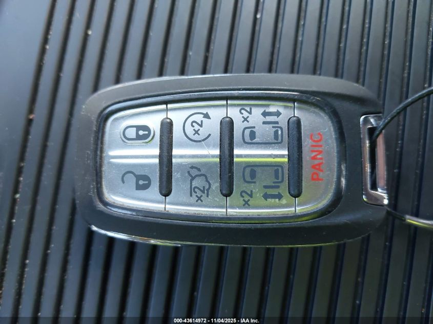 2023 Chrysler Pacifica Hybrid Touring L VIN: 2C4RC1L74PR614241 Lot: 43614972