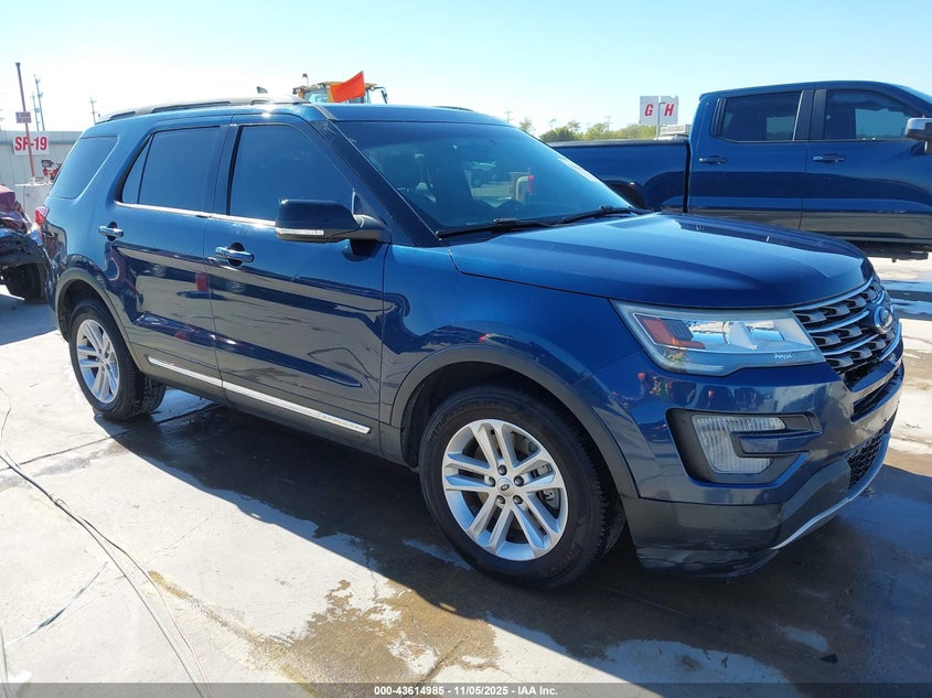 FORD EXPLORER XLT