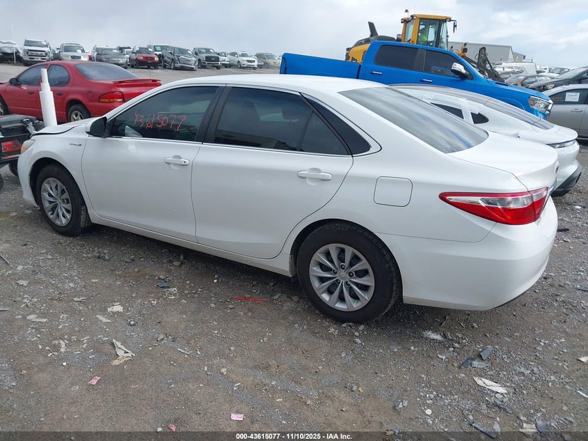 4T1BD1FK4GU187379 2016 TOYOTA CAMRY photo no. 3