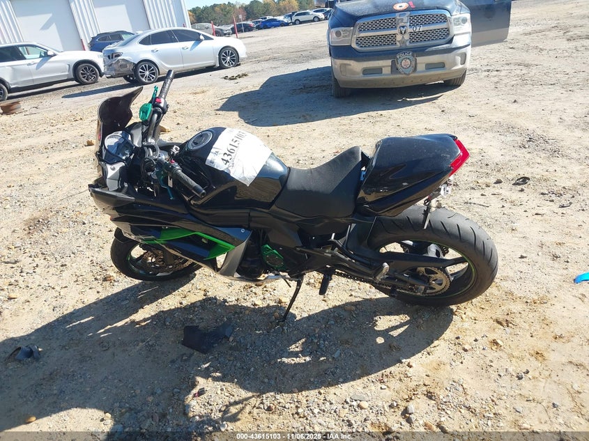 2016 Kawasaki Ex650 F VIN: JKAEXEF1XGDA29729 Lot: 43615103