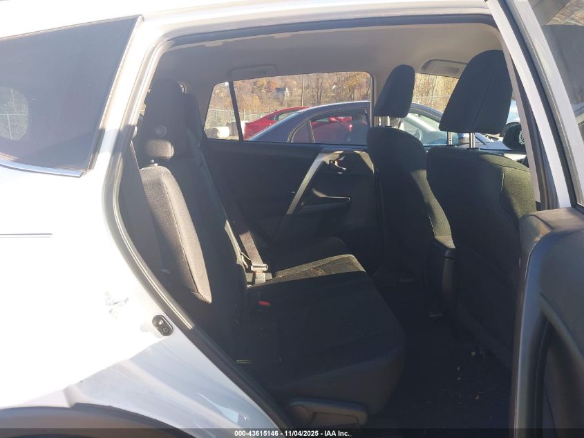 2017 TOYOTA RAV4 LE JTMBFREV4HJ105663