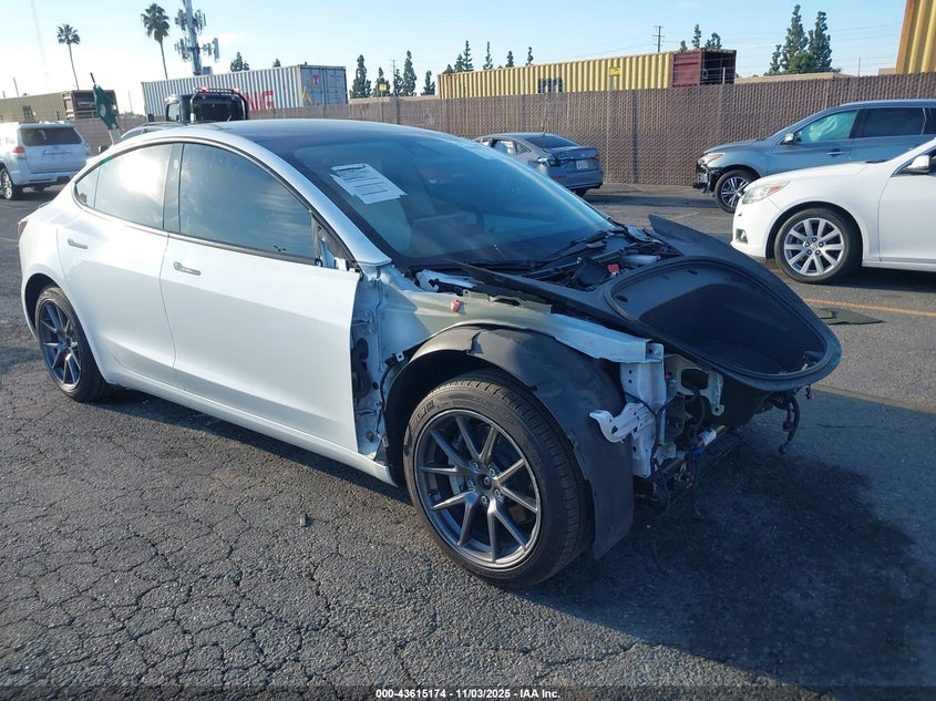 2022 TESLA MODEL 3 LONG RANGE DUAL MOTOR ALL-WHEEL DRIVE - 5YJ3E1EB6NF137113