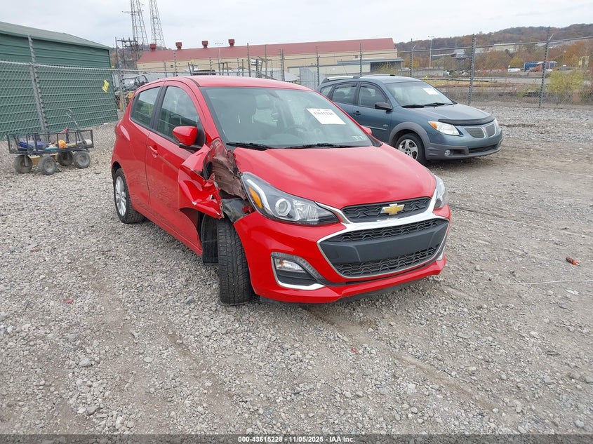 CHEVROLET SPARK FWD 1LT AUTOMATIC