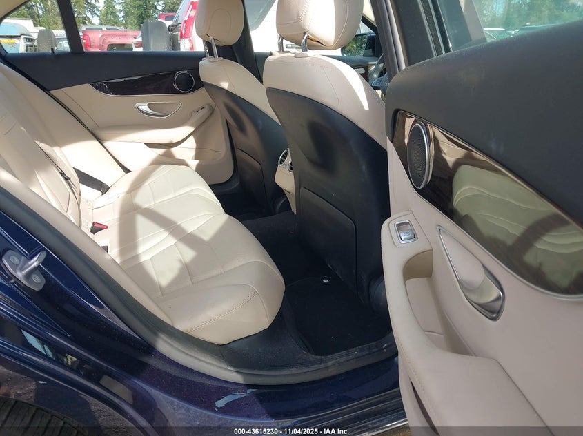 2017 MERCEDES-BENZ C 300 4MATIC 55SWF4KB8HU194870