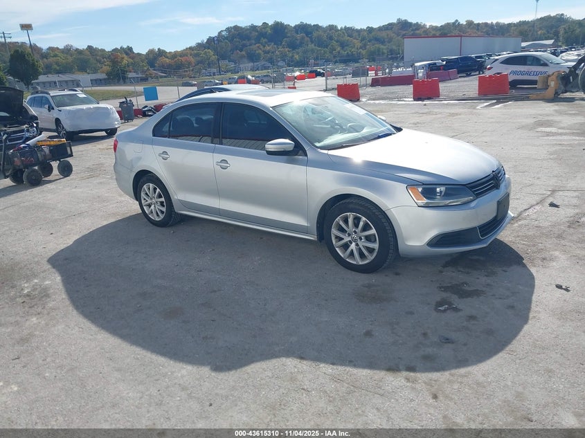 2013 VOLKSWAGEN JETTA SE - 3VWDX7AJ0DM367204