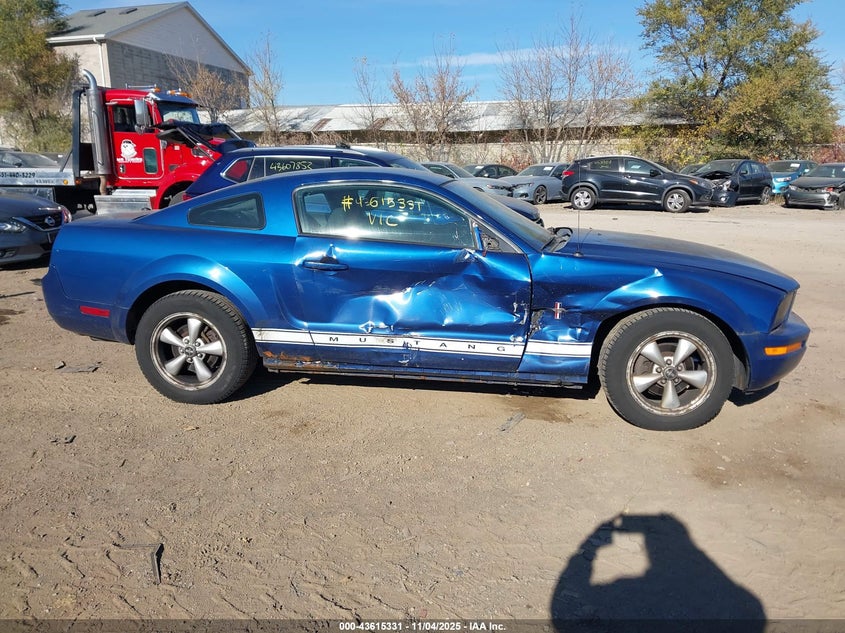 2008 Ford Mustang V6 Deluxe/V6 Premium VIN: 1ZVHT80N185129235 Lot: 43615331