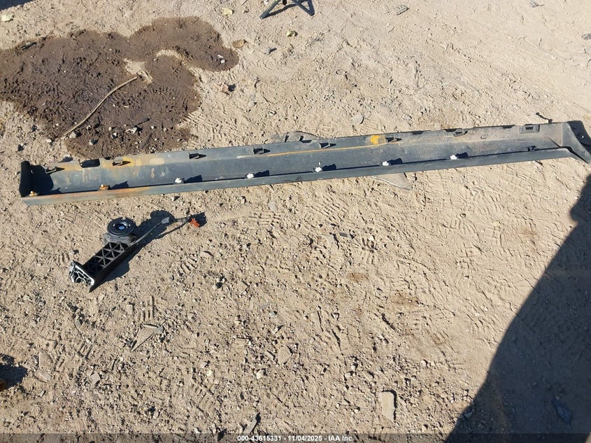 2008 Ford Mustang V6 Deluxe/V6 Premium VIN: 1ZVHT80N185129235 Lot: 43615331