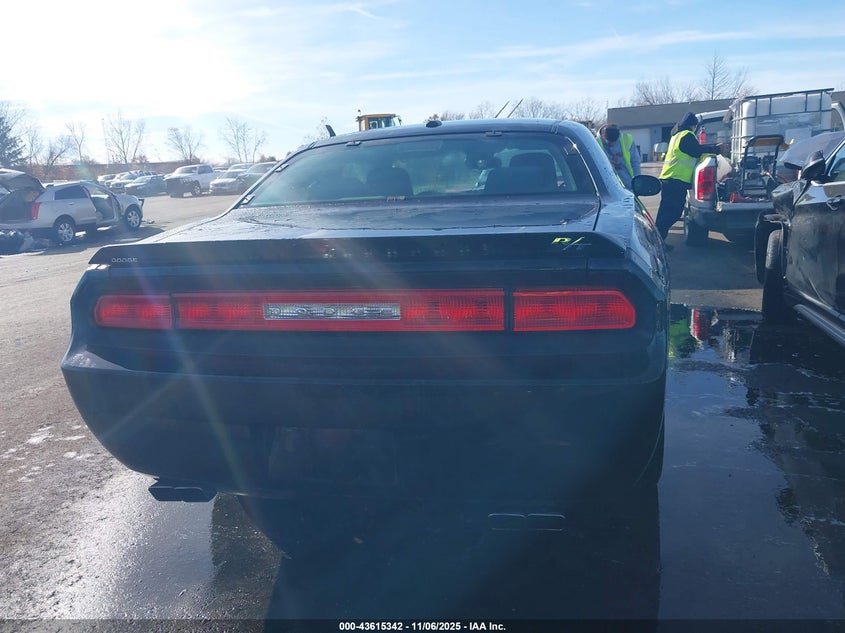 2011 Dodge Challenger R/T VIN: 2B3CJ5DT2BH570111 Lot: 43615342