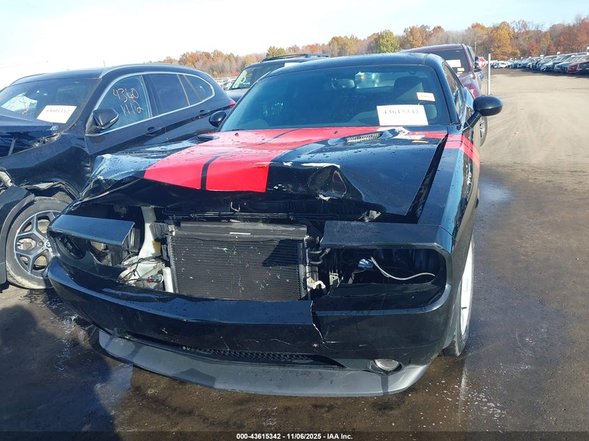 2011 Dodge Challenger R/T VIN: 2B3CJ5DT2BH570111 Lot: 43615342