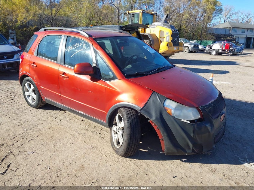 SUZUKI SX4 PREMIUM/TECH VALU PKG (NAV)