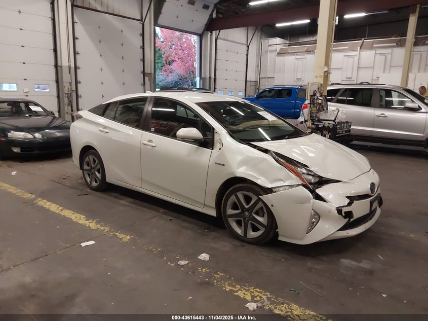 TOYOTA PRIUS FOUR TOURING