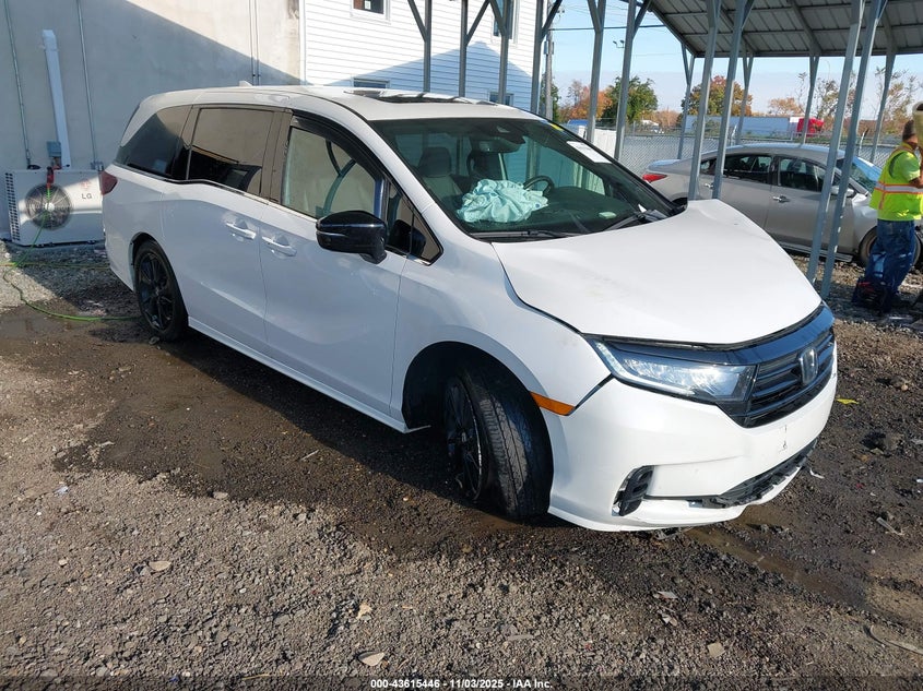 2023 HONDA ODYSSEY SPORT - 5FNRL6H74PB070017