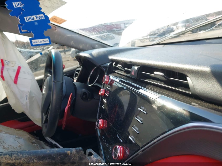 2018 TOYOTA CAMRY XSE V6 4T1BZ1HK2JU014501