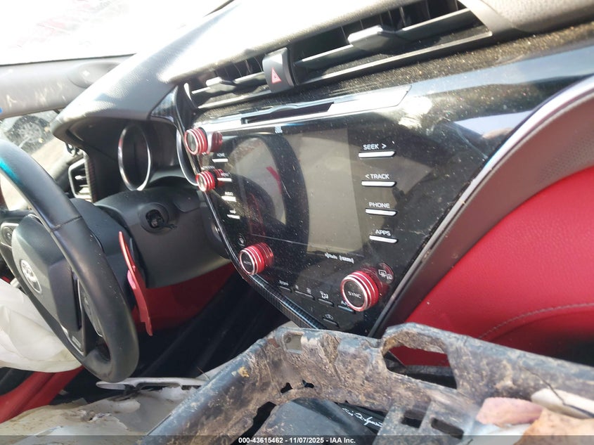 2018 TOYOTA CAMRY XSE V6 4T1BZ1HK2JU014501