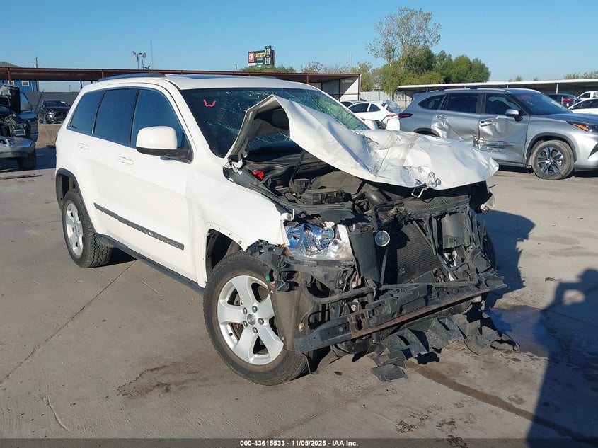 JEEP GRAND CHEROKEE LAREDO