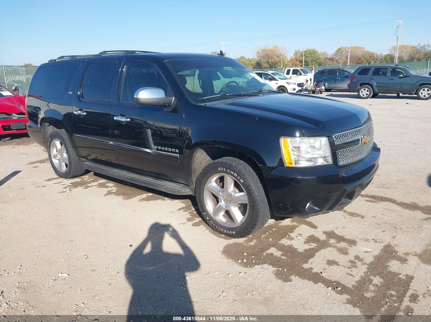 2014 CHEVROLET SUBURBAN 1500 LTZ - 1GNSKKE71ER106715