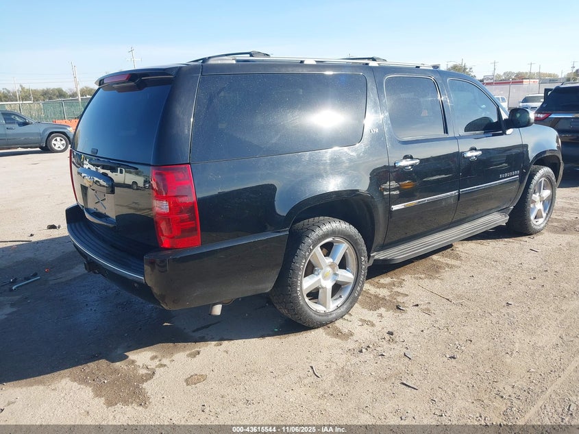 2014 CHEVROLET SUBURBAN 1500 LTZ - 1GNSKKE71ER106715