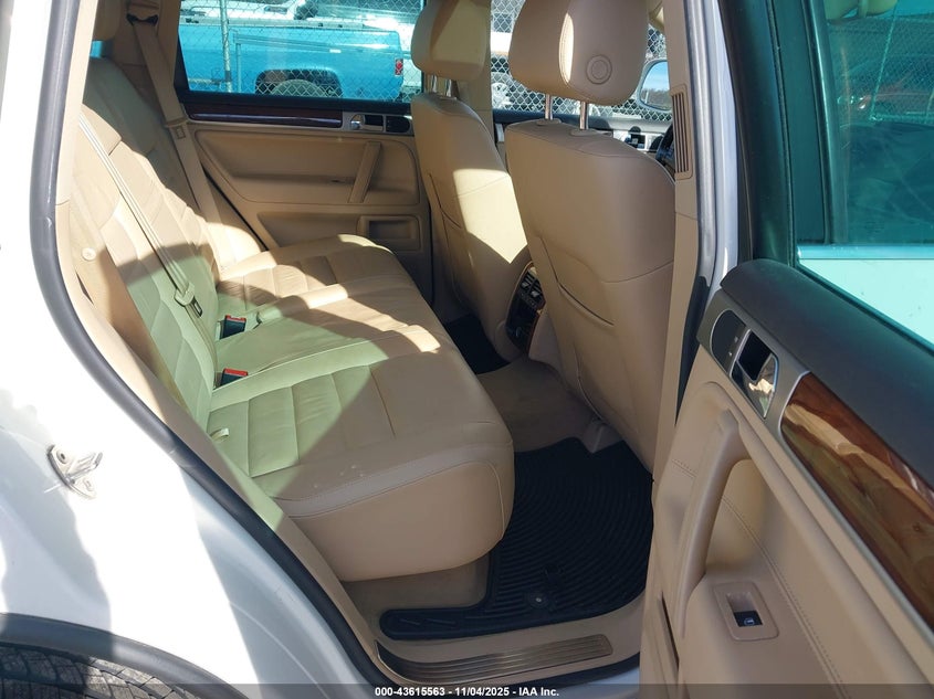 2008 Volkswagen Touareg 2 Vr6 Fsi VIN: WVGBE77L68D050789 Lot: 43615563