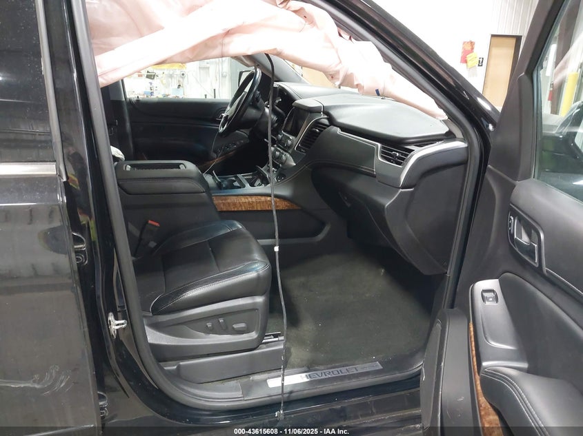 2016 CHEVROLET SUBURBAN LTZ - 1GNSKJKC2GR435986