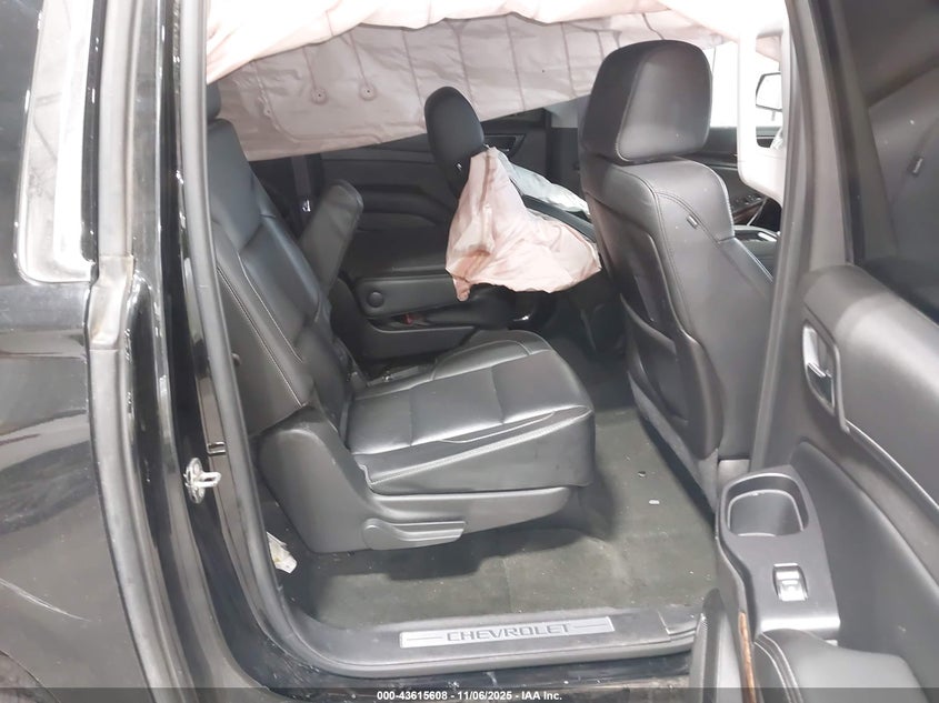 2016 CHEVROLET SUBURBAN LTZ - 1GNSKJKC2GR435986
