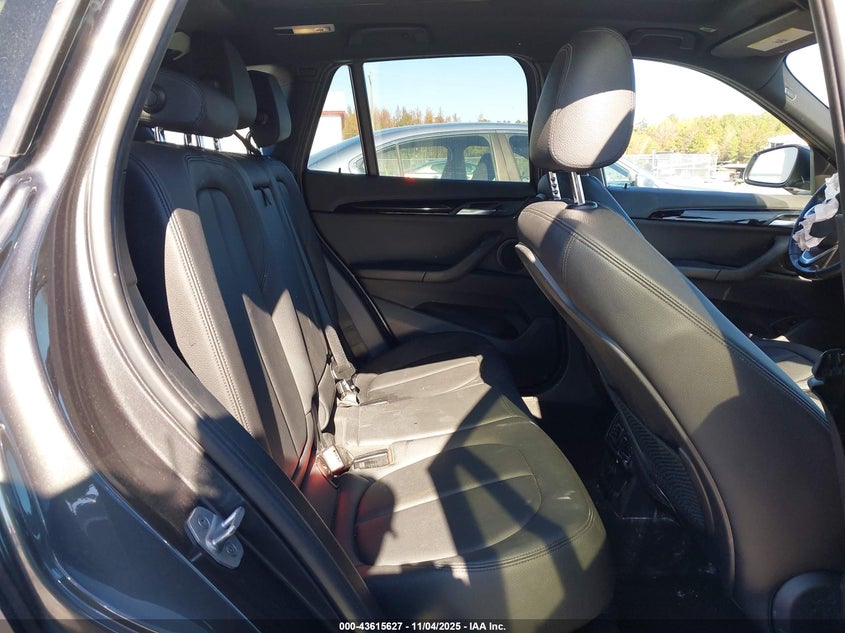 2018 BMW X1 XDRIVE28I - WBXHT3C32J5F88575