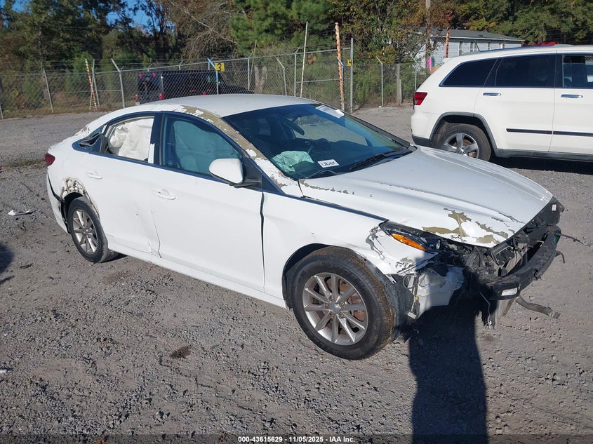 2019 HYUNDAI SONATA SE - 5NPE24AF0KH802421