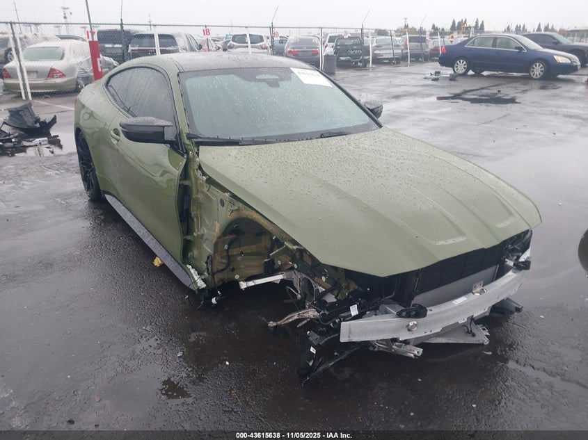 BMW M4 COMPETITION XDRIVE