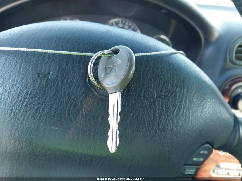 2000 Chrysler Concorde Lxi VIN: 2C3HD36J0YH270933 Lot: 43615644