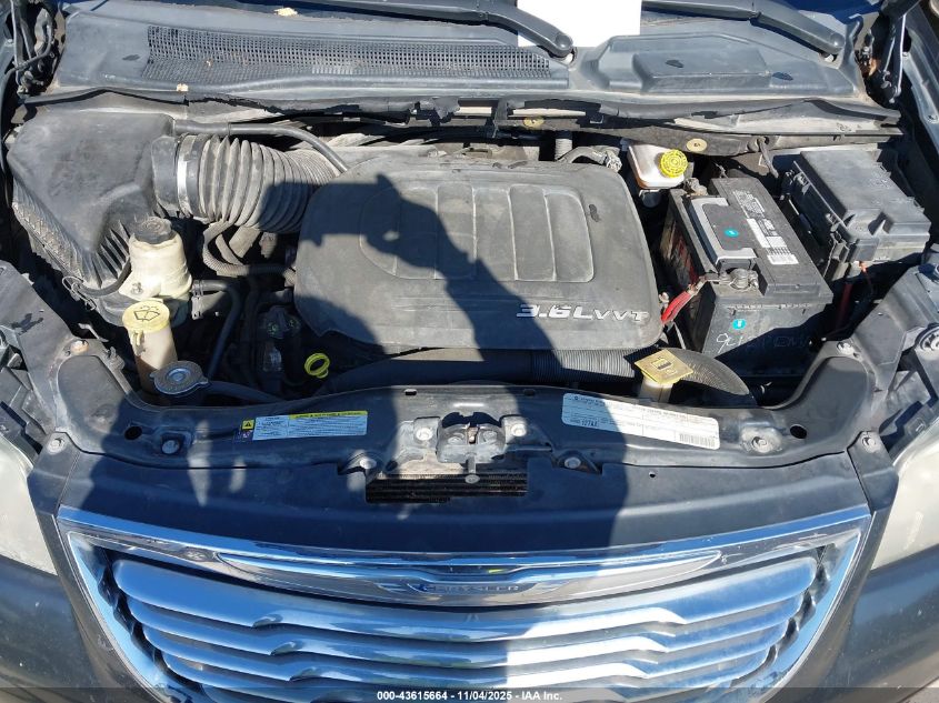 2011 Chrysler Town & Country Touring VIN: 2A4RR5DG7BR675493 Lot: 43615664