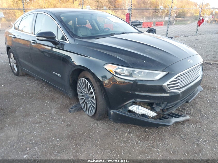 FORD FUSION HYBRID TITANIUM