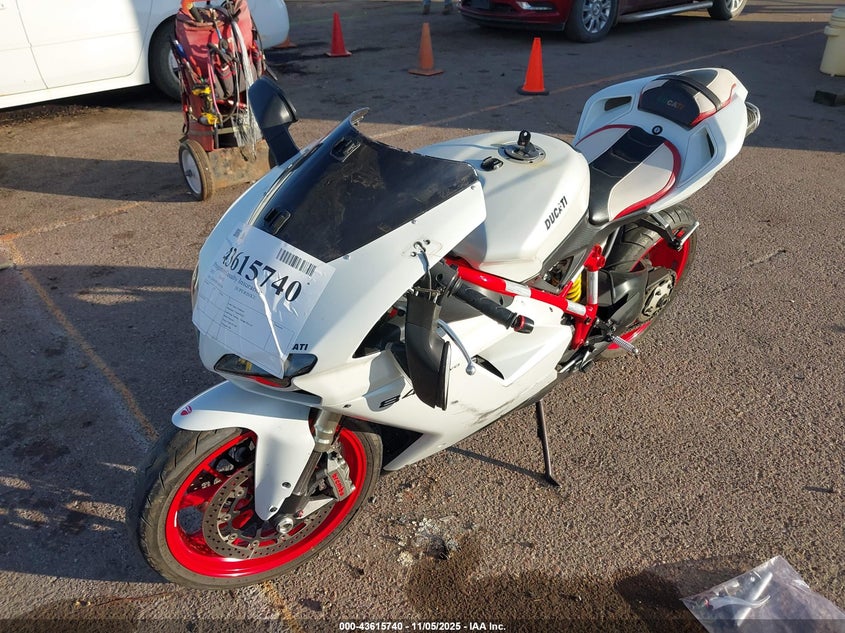 ZDM1XBMV6DB023086 2013 DUCATI PANIGALE photo no. 2