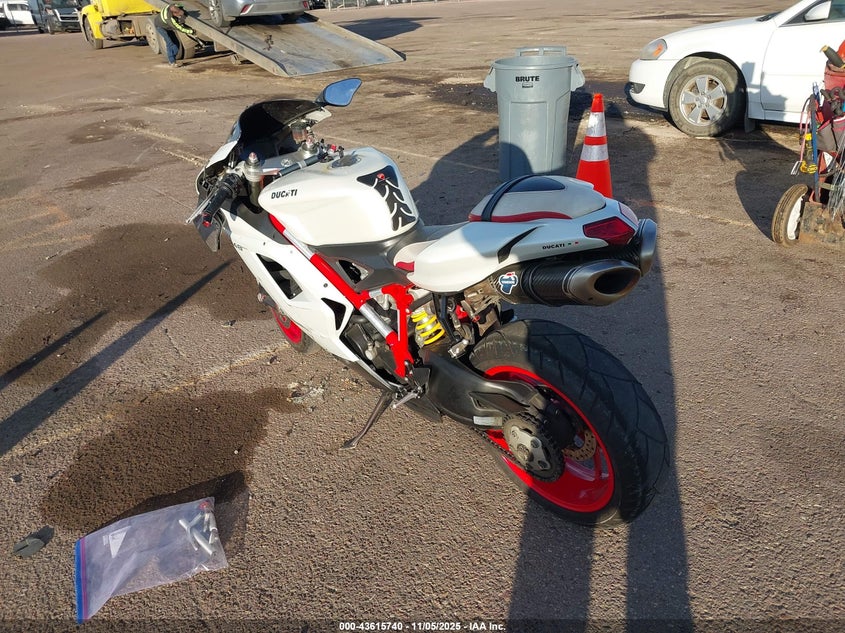 ZDM1XBMV6DB023086 2013 DUCATI PANIGALE photo no. 3