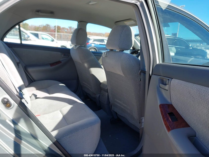 2T1BR38EX4C299539 2004 TOYOTA COROLLA photo no. 8
