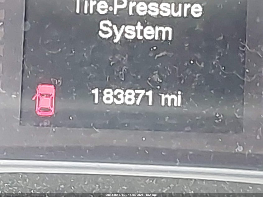 2015 Chrysler 200 Limited VIN: 1C3CCCAB7FN637215 Lot: 43615780