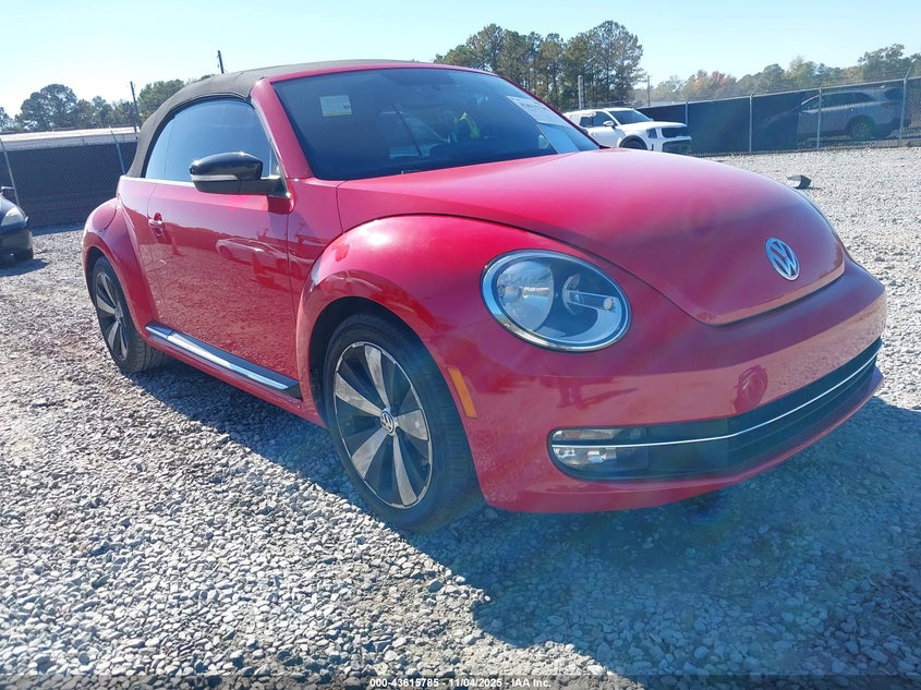 2013 VOLKSWAGEN BEETLE 2.0T - 3VW7A7AT0DM815375