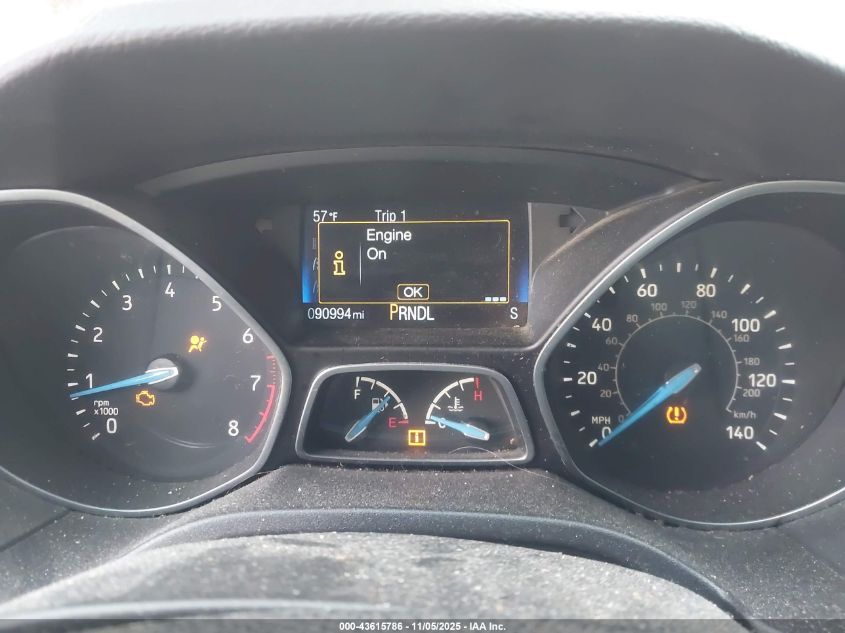 2016 FORD FOCUS SE 1FADP3F27GL266847