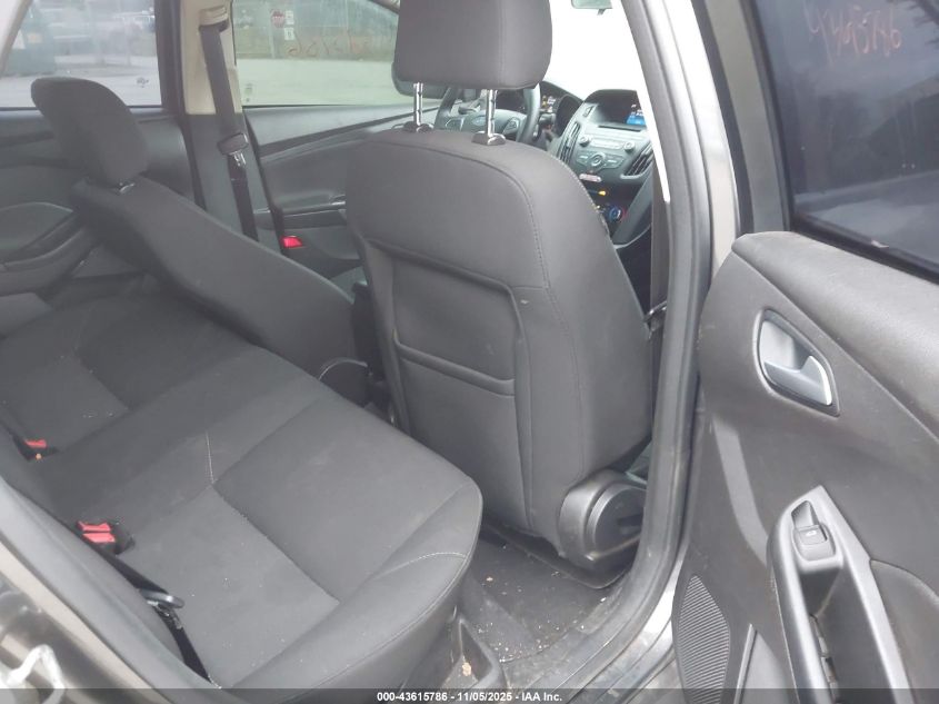 2016 FORD FOCUS SE 1FADP3F27GL266847