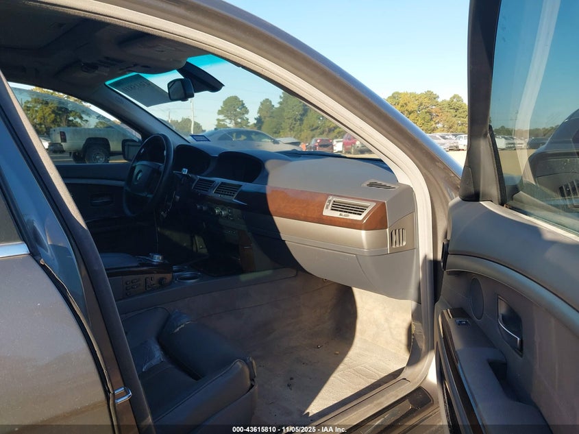 2007 BMW 750Li VIN: WBAHN83597DT72656 Lot: 43615810