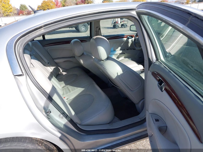 2008 Buick Lucerne Cxs VIN: 1G4HE57YX8U107537 Lot: 43615812