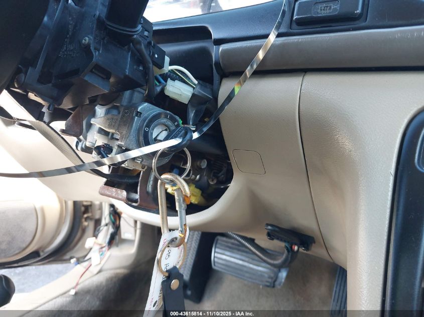 1995 Honda Accord Ex VIN: 1HGCE6666SA025481 Lot: 43615814