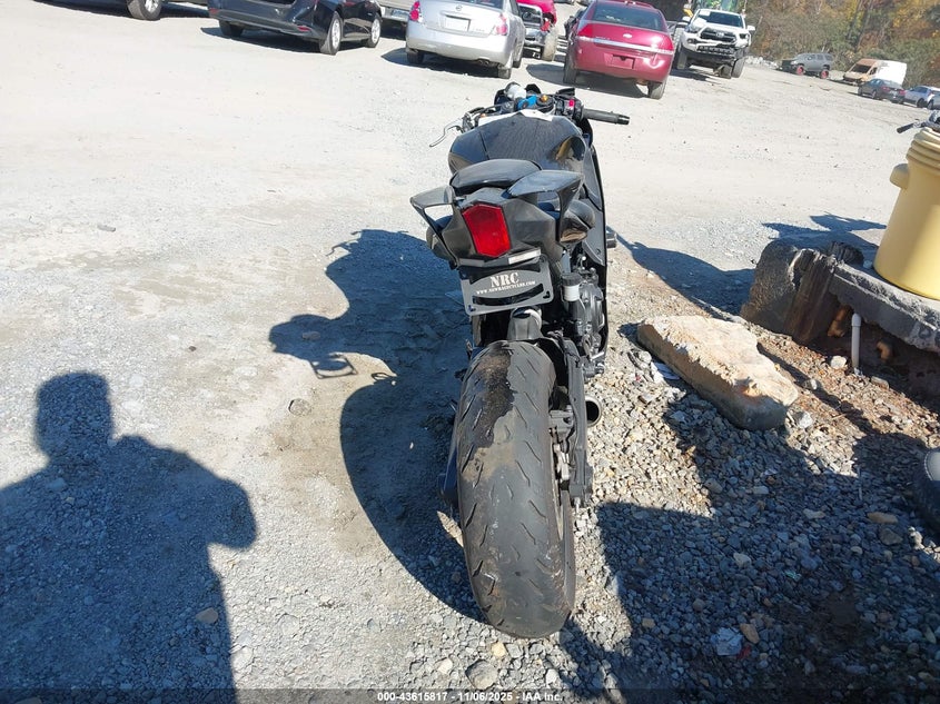 2022 Yamaha Yzfr7 VIN: JYARM38E4NA003462 Lot: 43615817