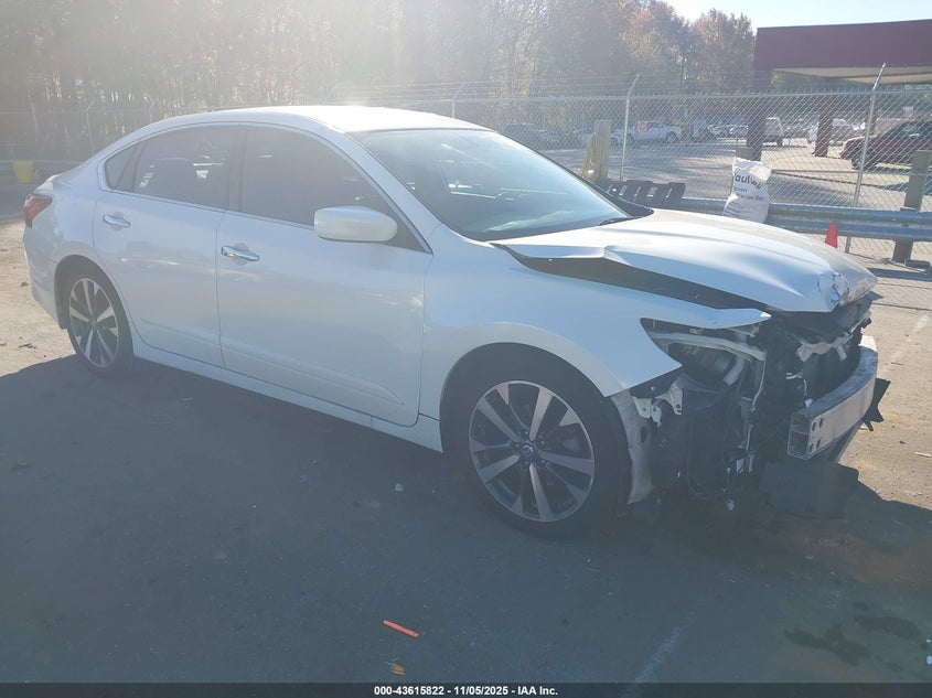 NISSAN ALTIMA 2.5 SR