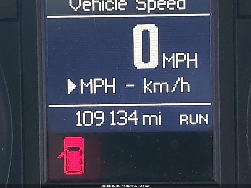 2011 Chrysler Town & Country Touring VIN: 2A4RR5DG0BR631139 Lot: 43615835