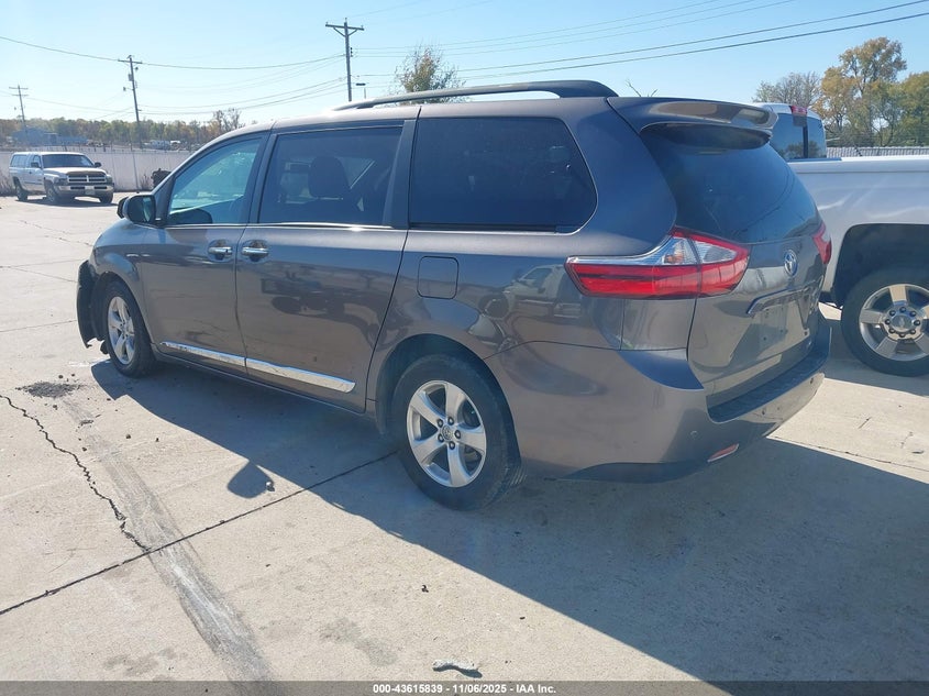 2015 TOYOTA SIENNA XLE 8 PASSENGER 5TDYK3DC3FS648893