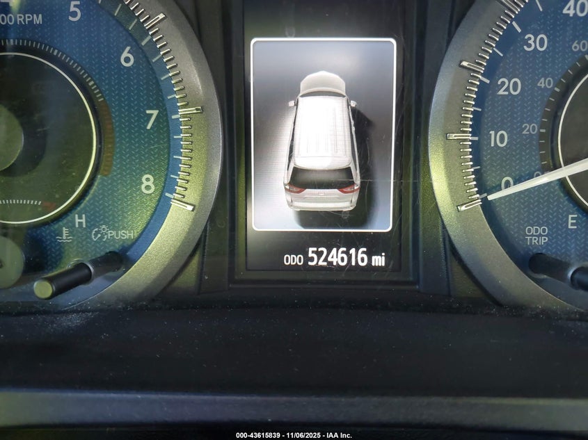 2015 TOYOTA SIENNA XLE 8 PASSENGER 5TDYK3DC3FS648893