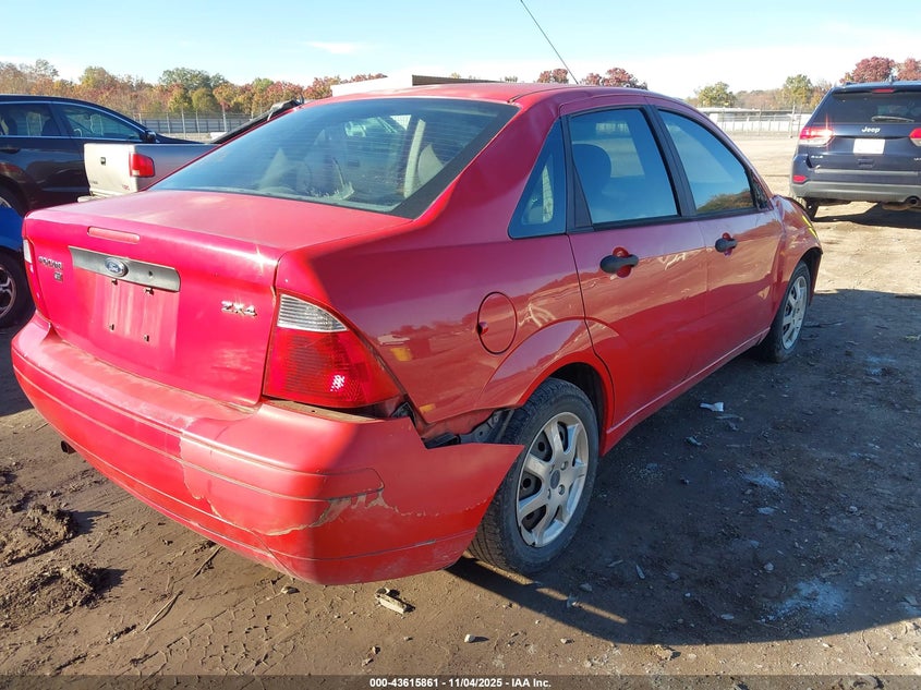 1FAFP34N15W191953 2005 FORD FOCUS photo no. 4